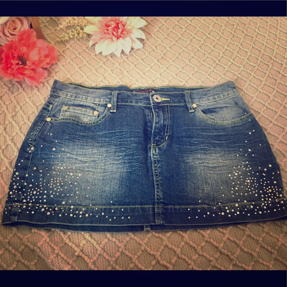 Mini Skirt!🌺🌸